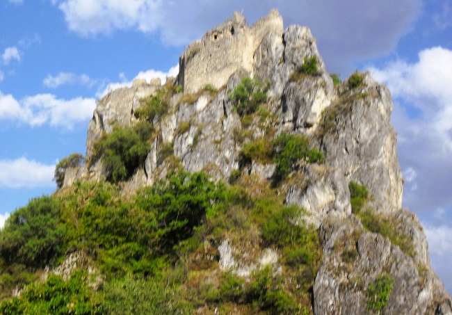 ხორნაბუჯის ციხე